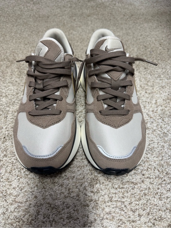 Nike Shoes - Nike Womens Phoenix Waffle Running Shoes in Taupe/Brown
